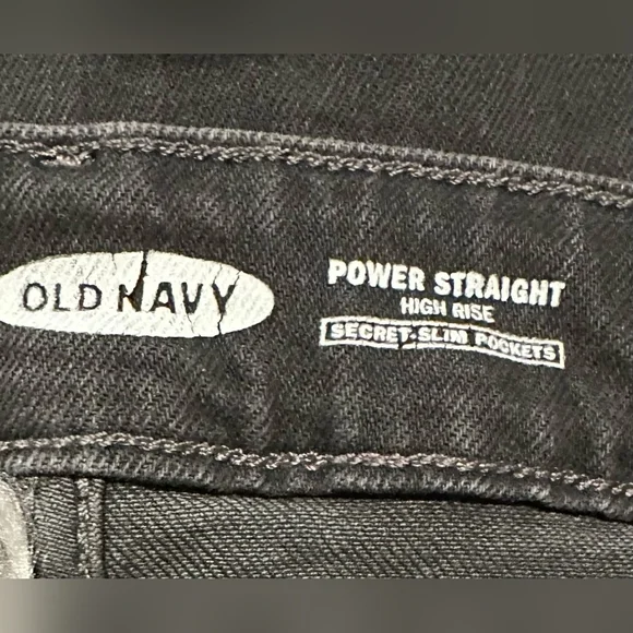 OLD NAVY Vintage Black Distressed Highrise Straight Denlm Jeans Sz.6X26 1/2** - Picture 3 of 8